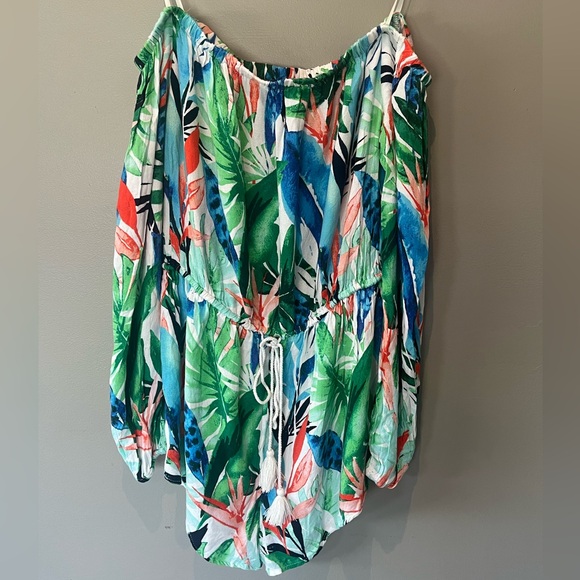 Off shoulder tropical floral print long sleeved romper - Picture 9 of 9